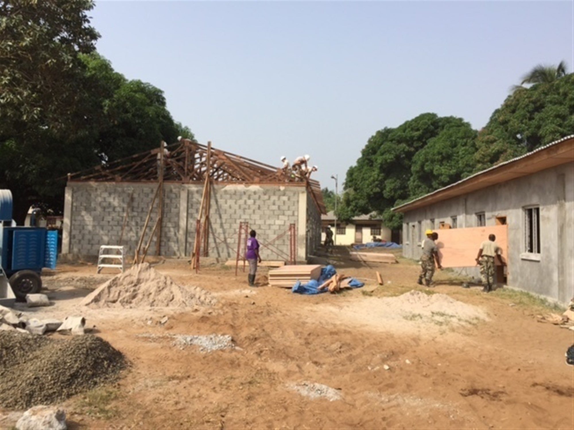Michigan National Guard, Armed Forces of Liberia Soldiers construct new buildings at training facility