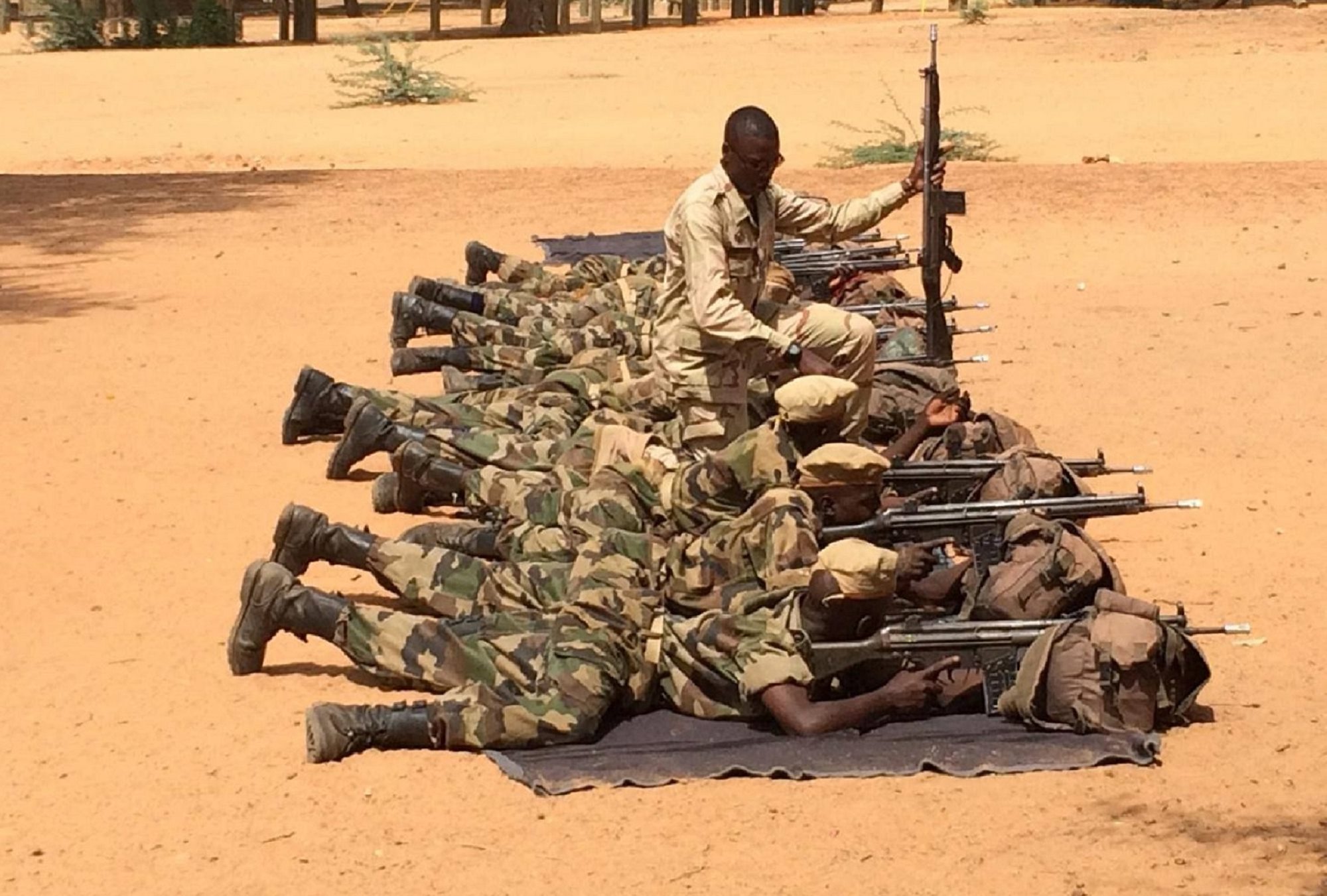 U.S., Niger troops observe, learn from Niger basic training 