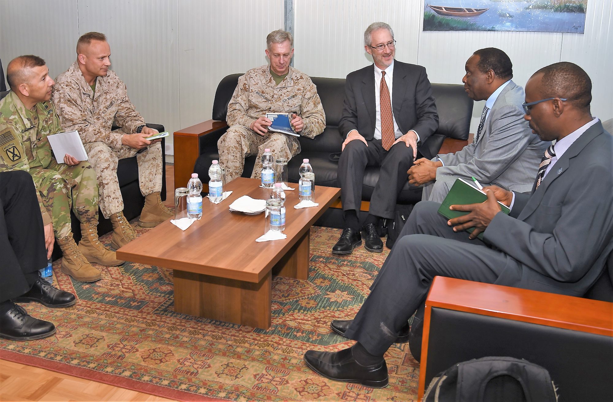 AFRICOM, CJTF-HOA Commanders meet Somalia President