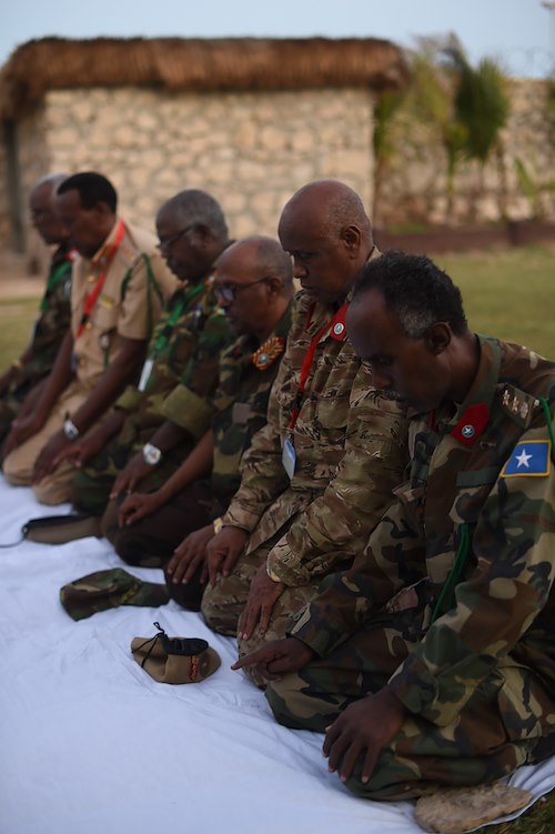 AFRICOM Imam leads first Iftar with U.S., SNA leaders