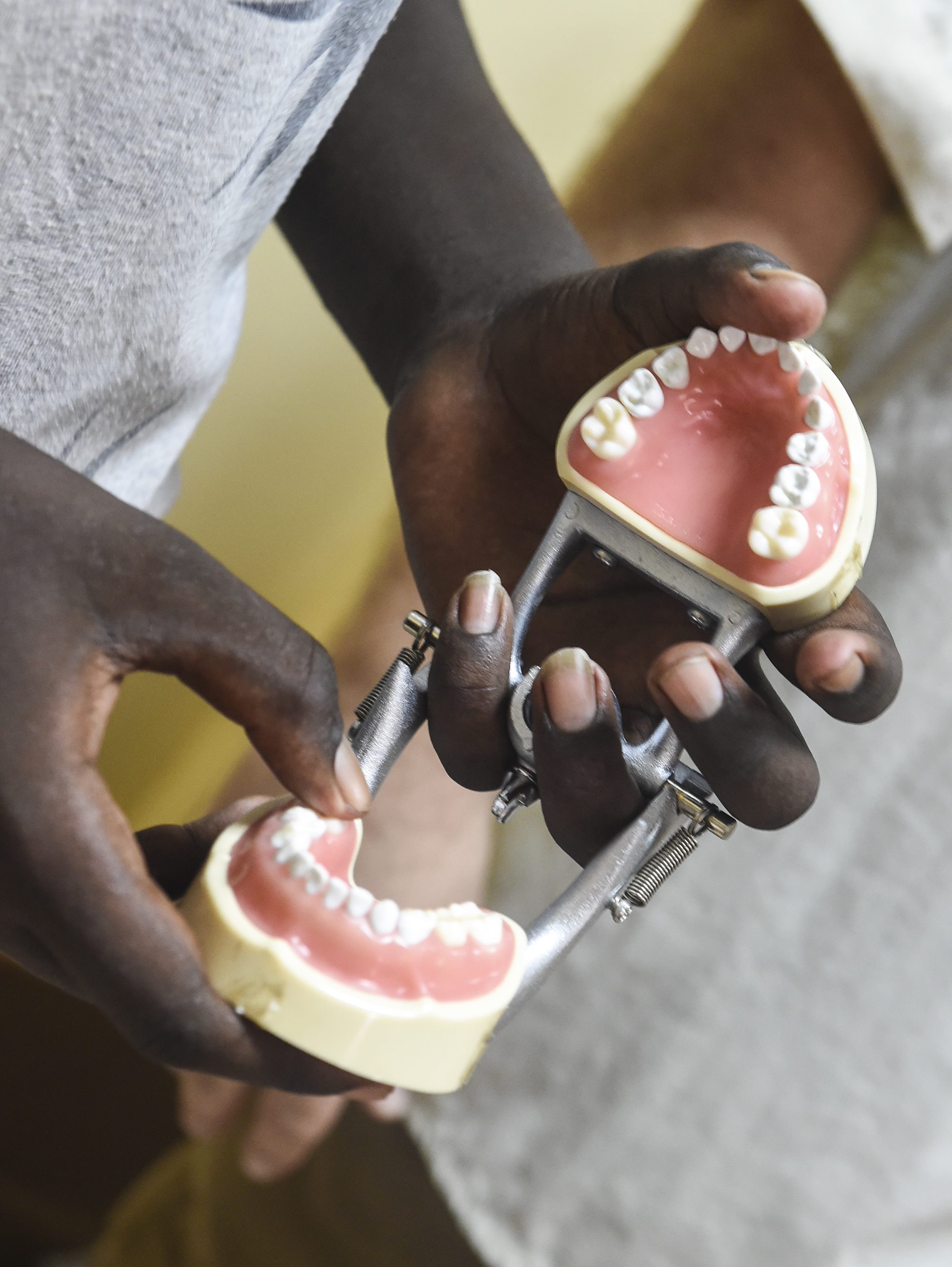 CJTF-HOA Civil Affairs team teaches local children oral hygiene, preventative care