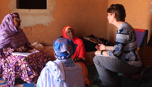 724th EABS medical team teaches hygiene class to local Women’s Association