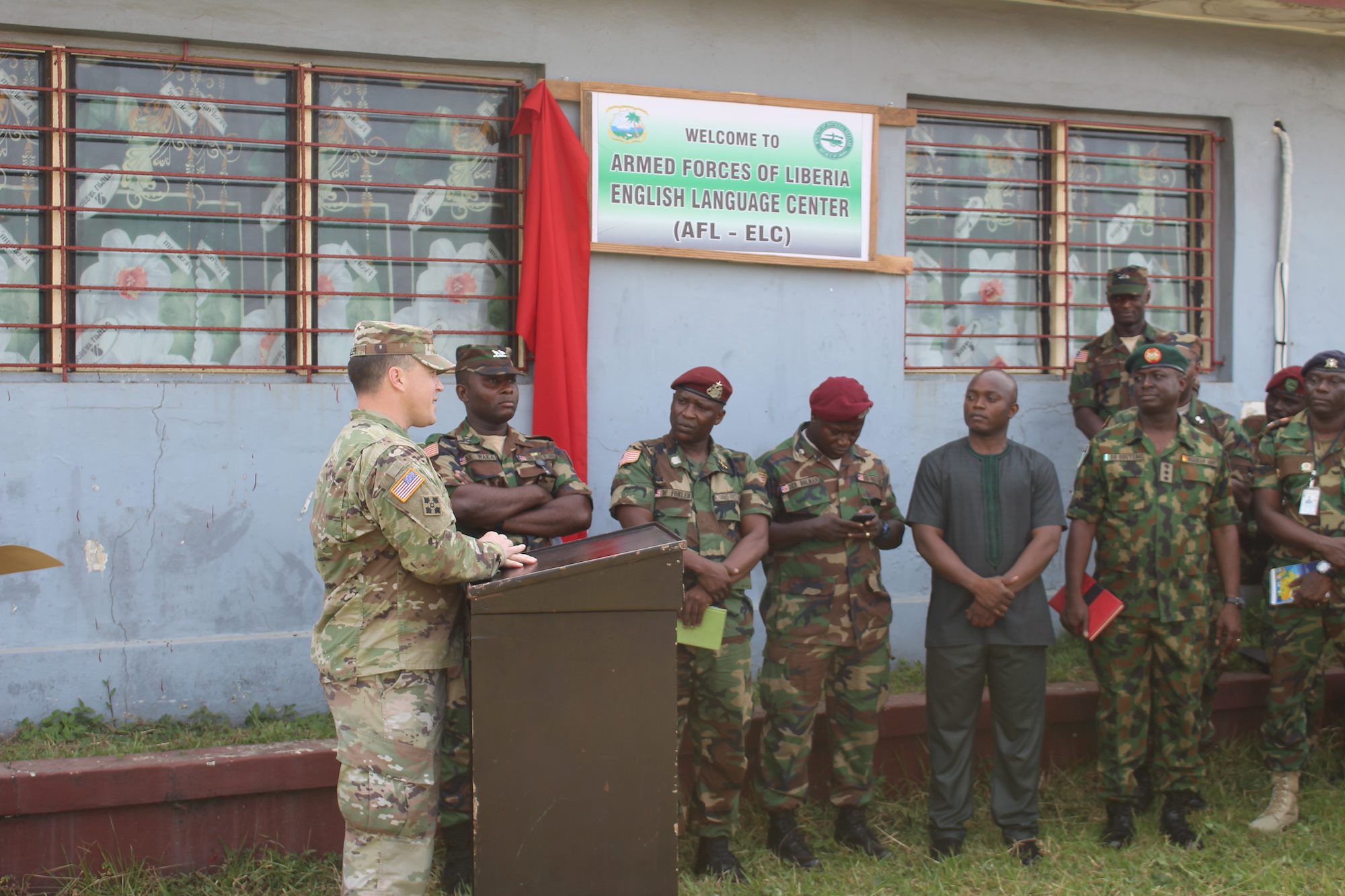 Liberian Ministry of Defense Dedicates English Language Center