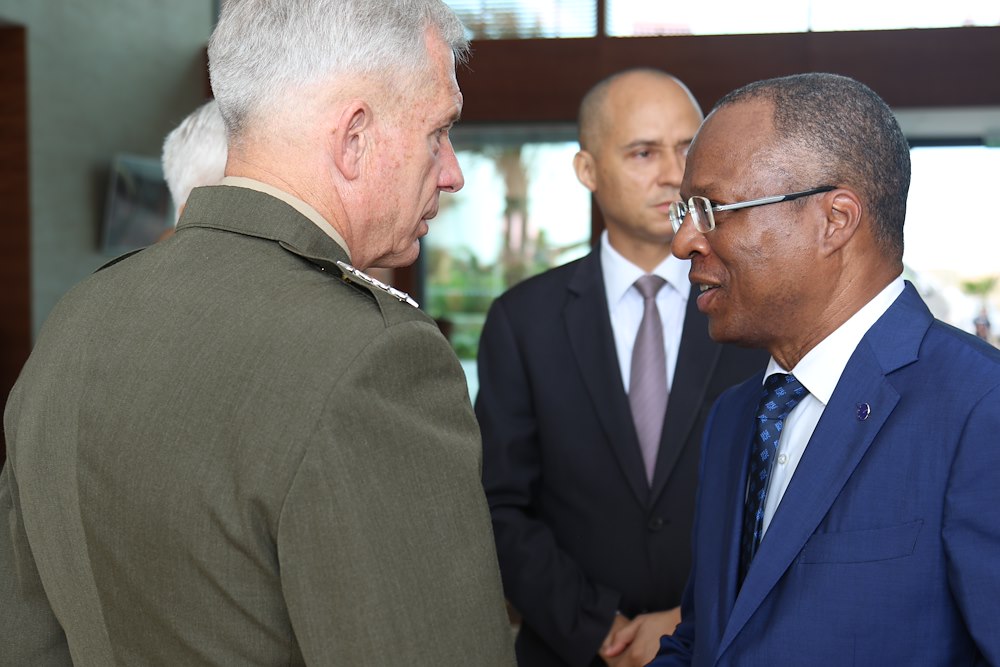 AFRICOM commander meets with Cabo Verdean officials