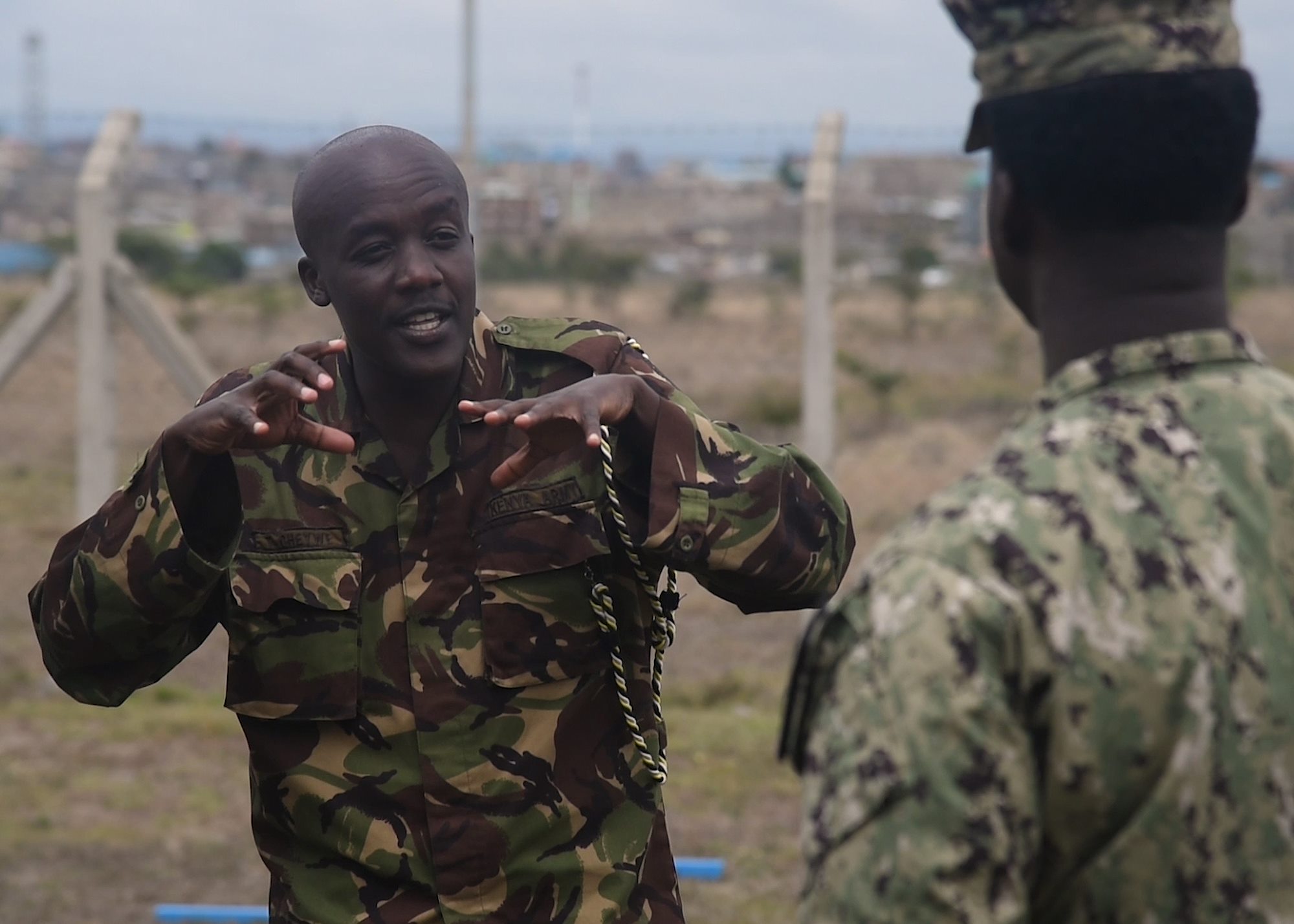 Kenya Defence Forces, U.S. canine handlers exchange knowledge
