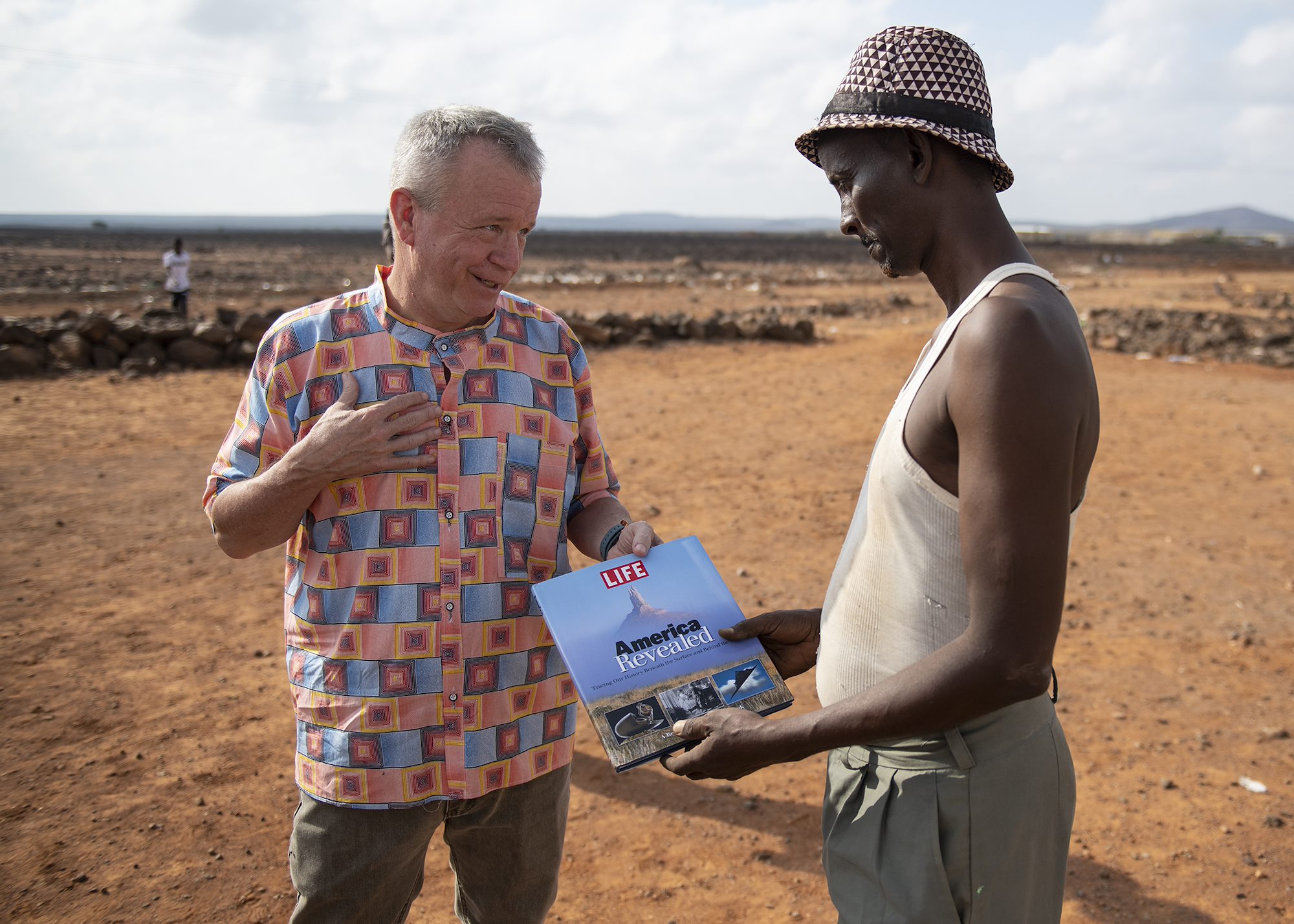 U.S. Ambassador to Djibouti visits Ali Oune Medial Clinic site