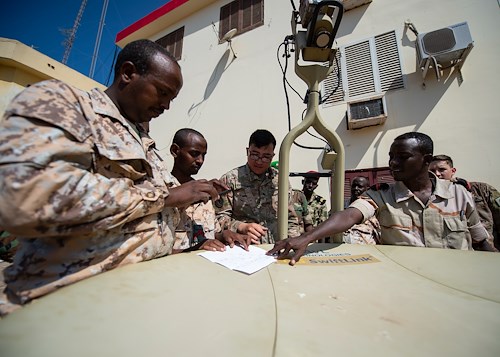 Africa Data Sharing Network information exchange prepares Djiboutian soldiers for deployment to Somalia