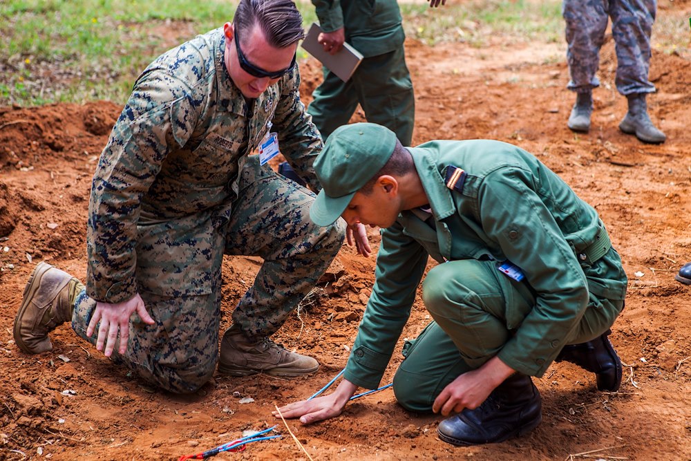 Humanitarian Mine Action builds demining capacity in Morocco