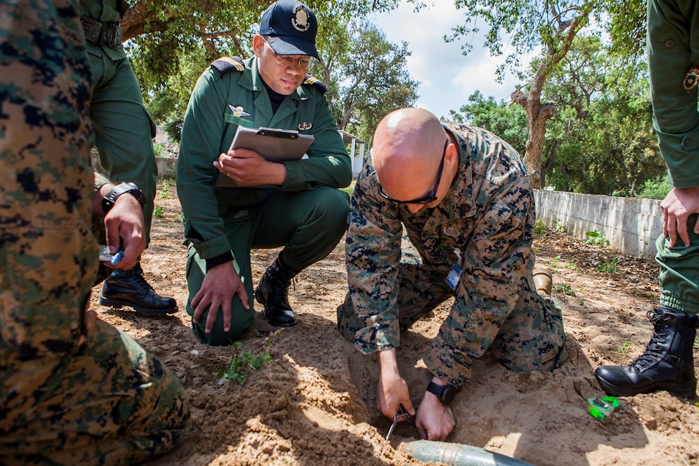 Humanitarian Mine Action builds demining capacity in Morocco