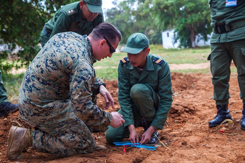 Humanitarian Mine Action builds demining capacity in Morocco