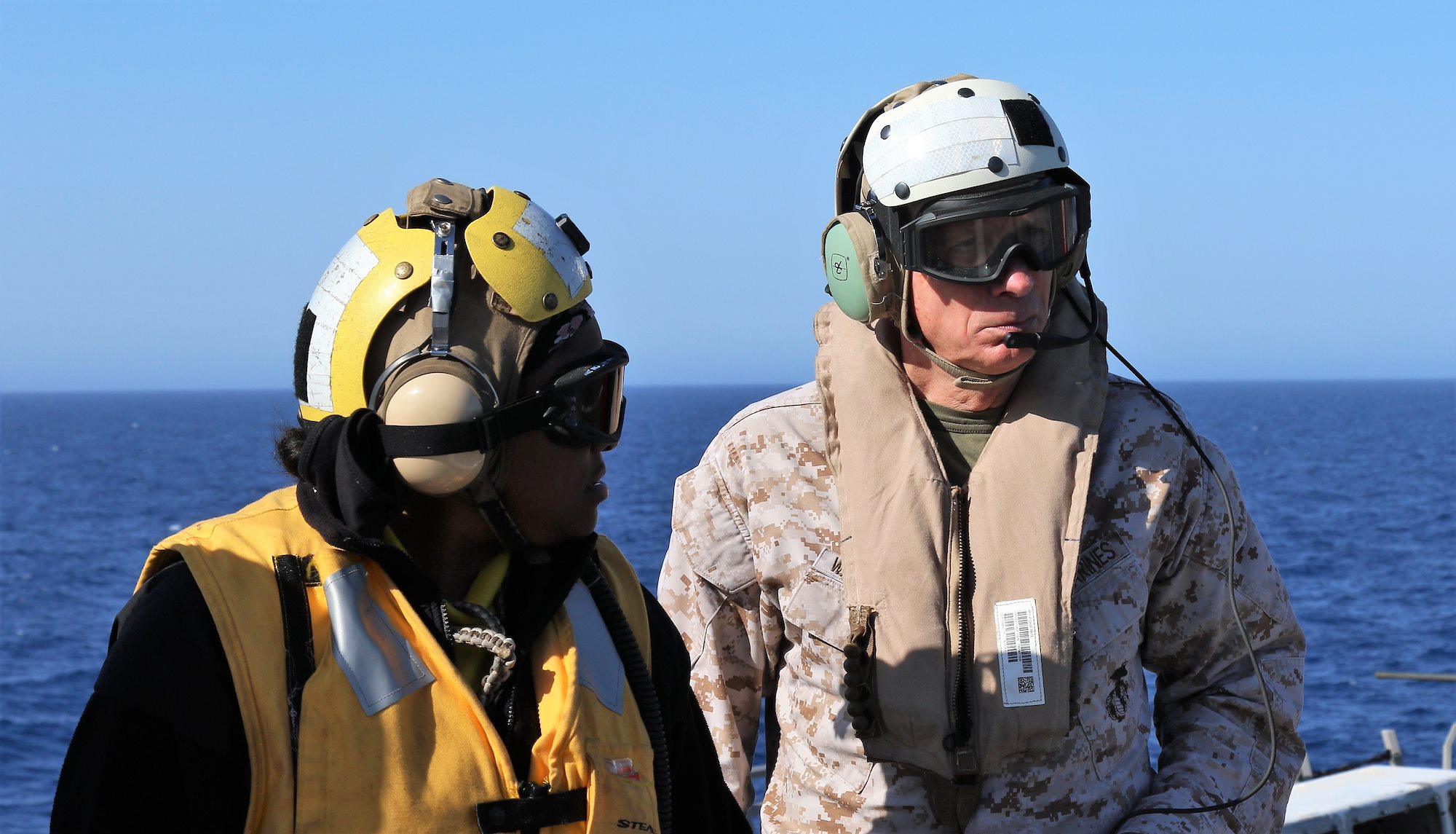 AFRICOM commander visits USS Arlington