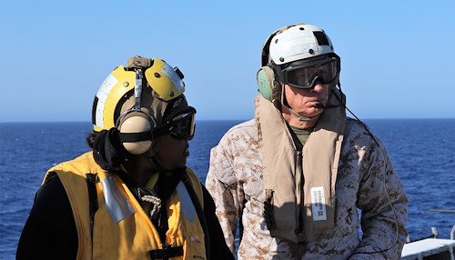 AFRICOM commander visits USS Arlington