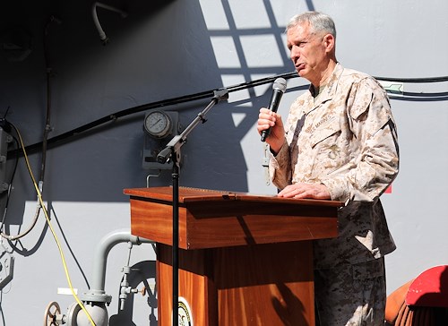 AFRICOM commander visits USS Arlington