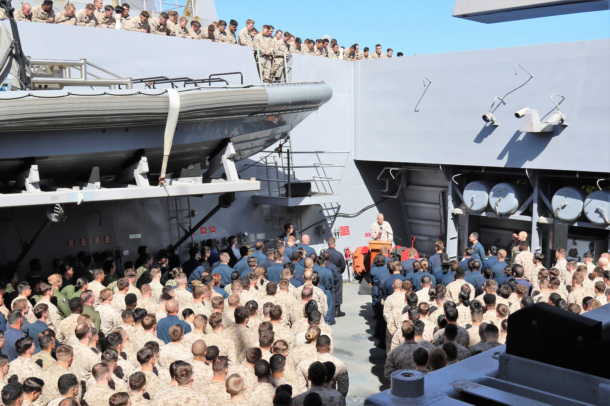 AFRICOM commander visits USS Arlington