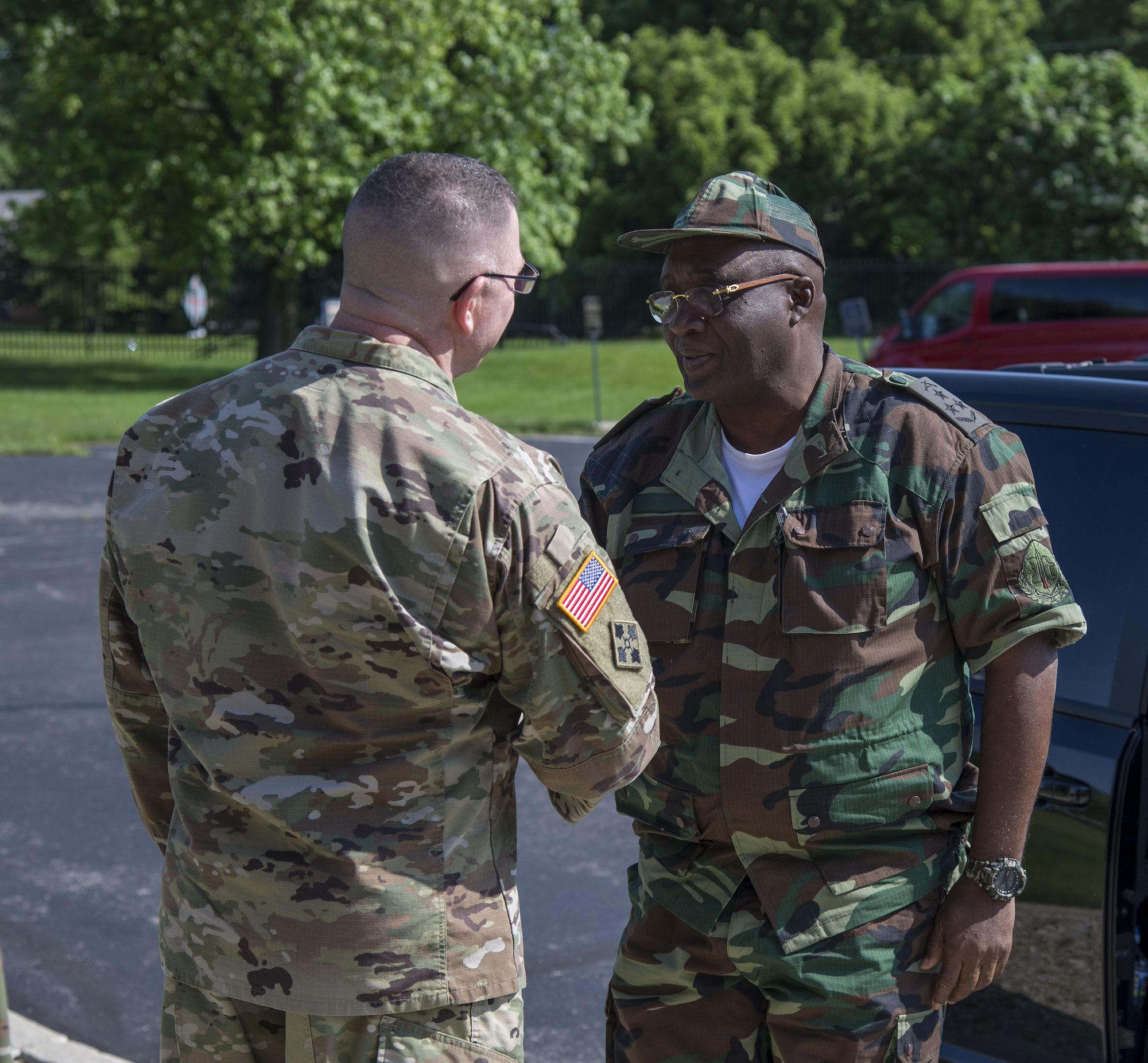 Angolan Armed Forces general visits US, Ohio for first time