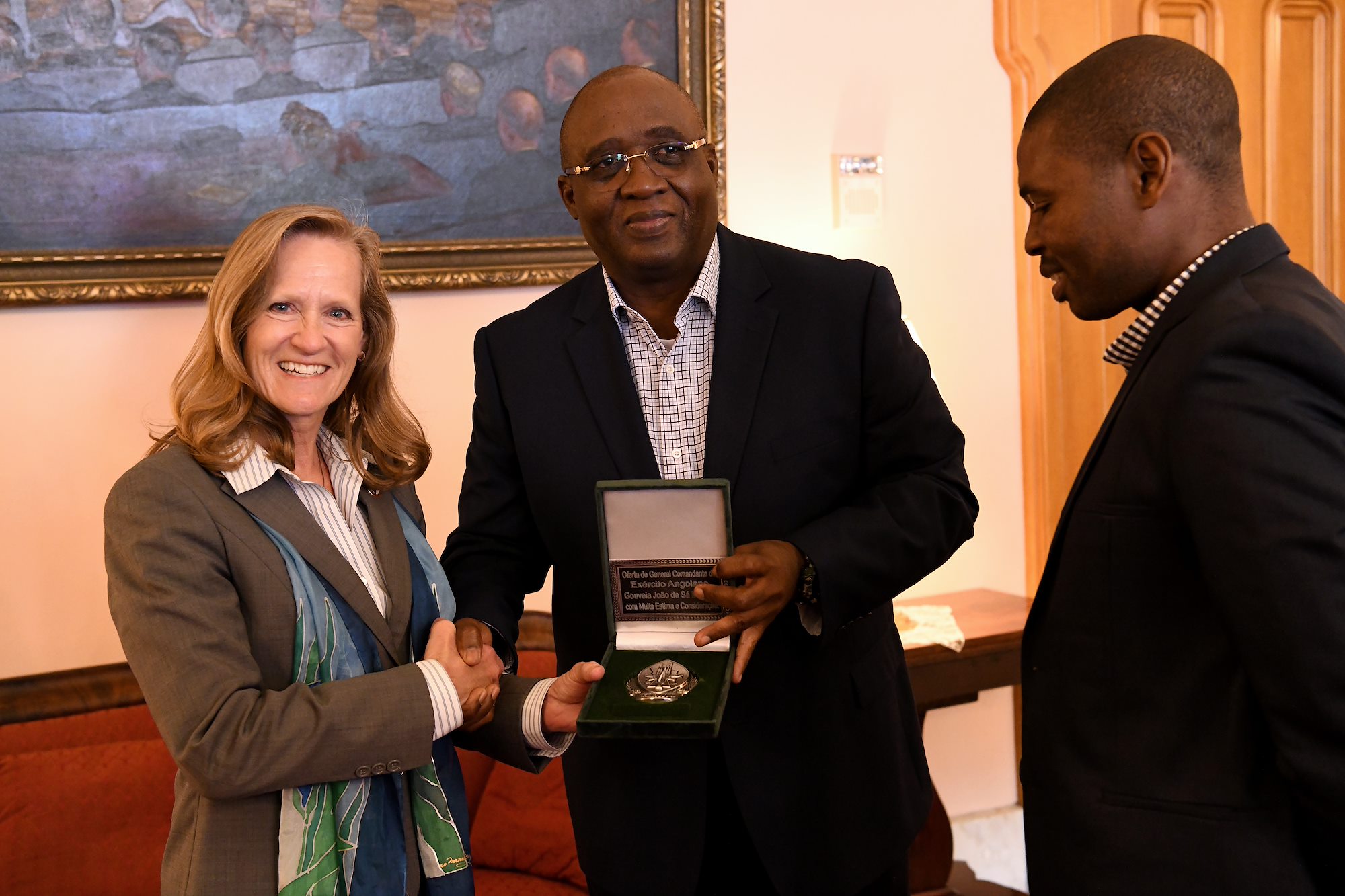 Angolan Armed Forces general visits US, Ohio for first time