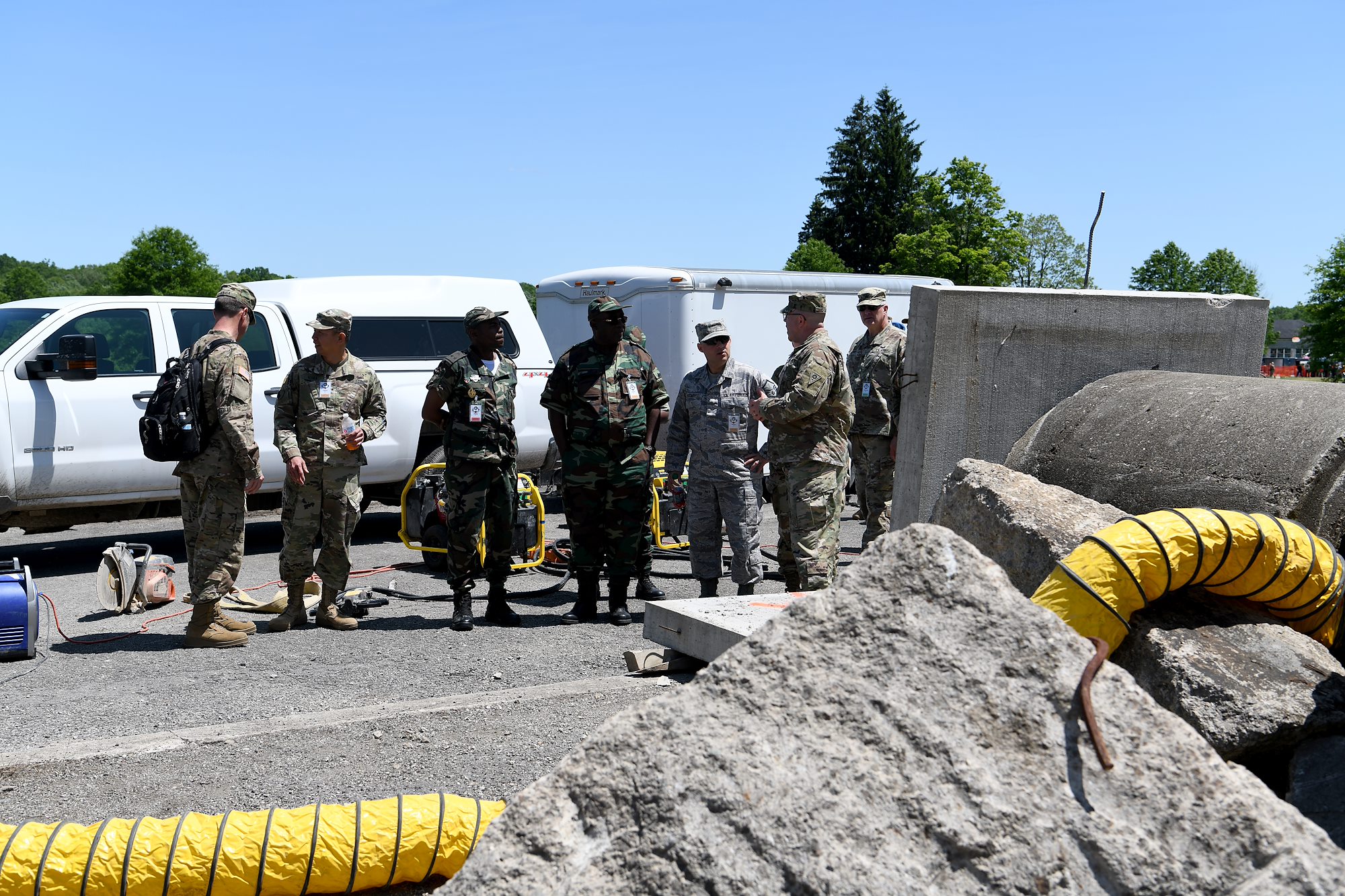 Angolan Armed Forces general visits US, Ohio for first time