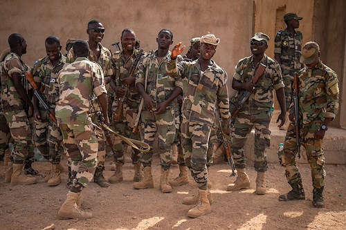 Air advisors train with Niger Armed Forces at AB201