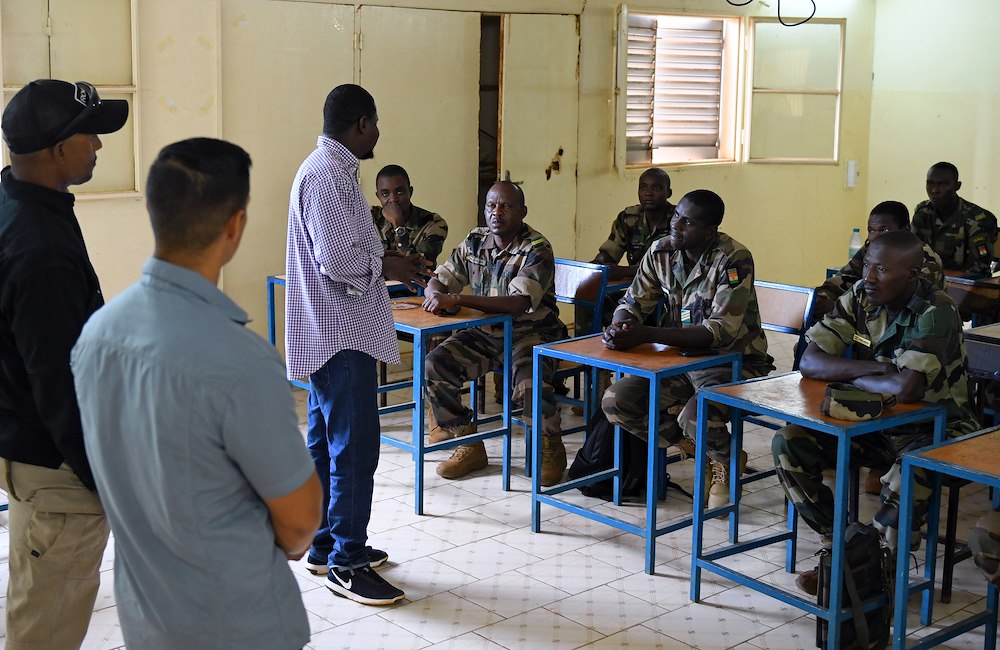 U.S. advisors train with Nigerien forces