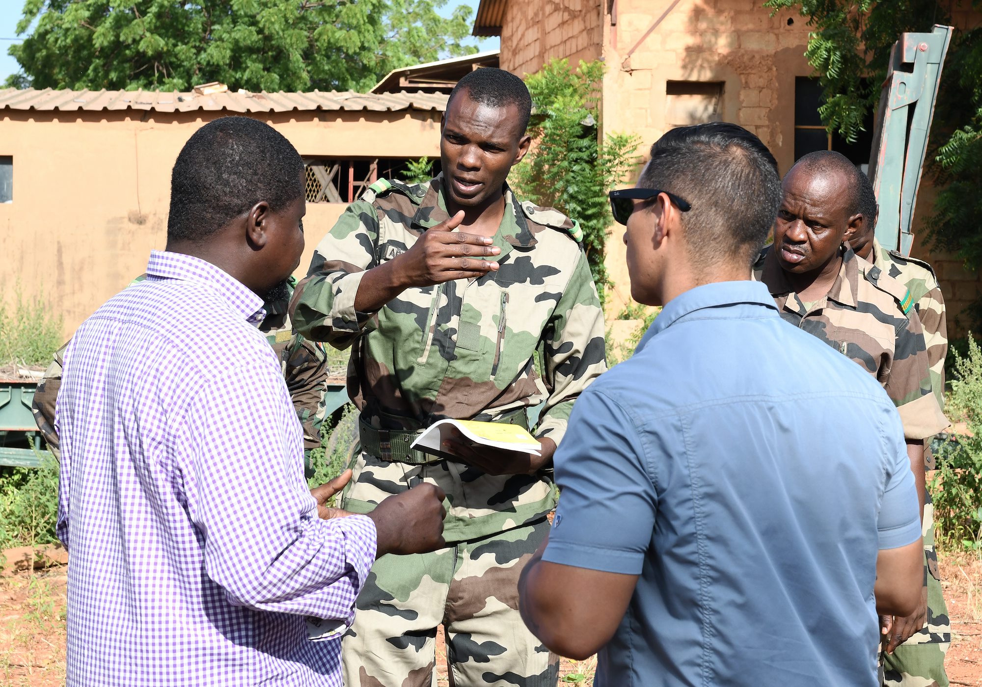U.S. advisors train with Nigerien forces