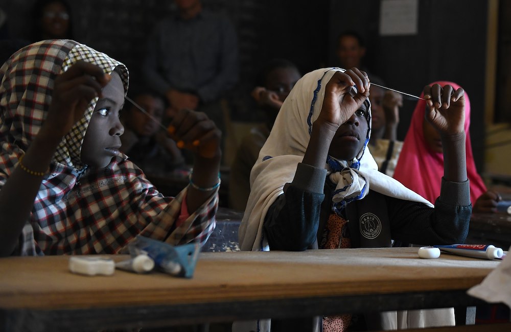 Civil Affairs Team hosts first-ever dental hygiene course in Nigerien village