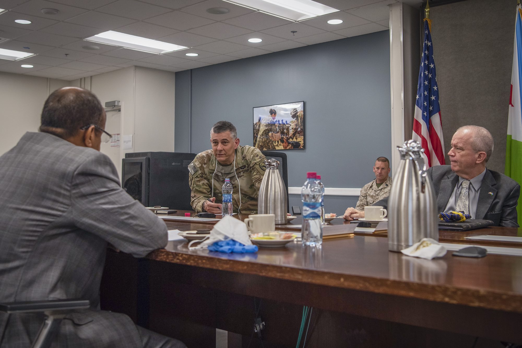 AFRICOM, CJTF-HOA commanders meet with senior Djiboutian officials