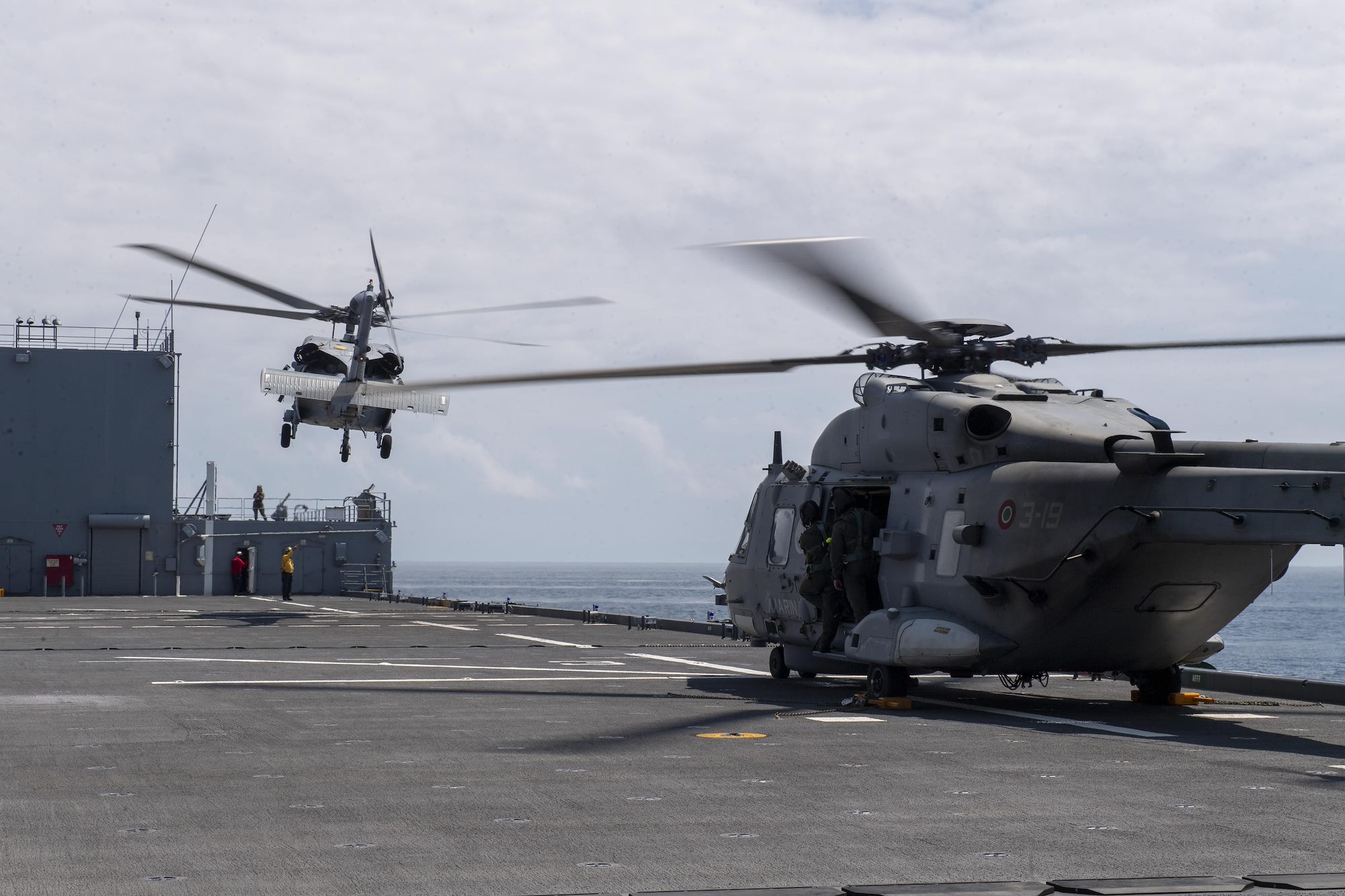 USS Hershel “Woody” Williams Conducts Tracking Exercise with Ghanaian, Italian Navies
