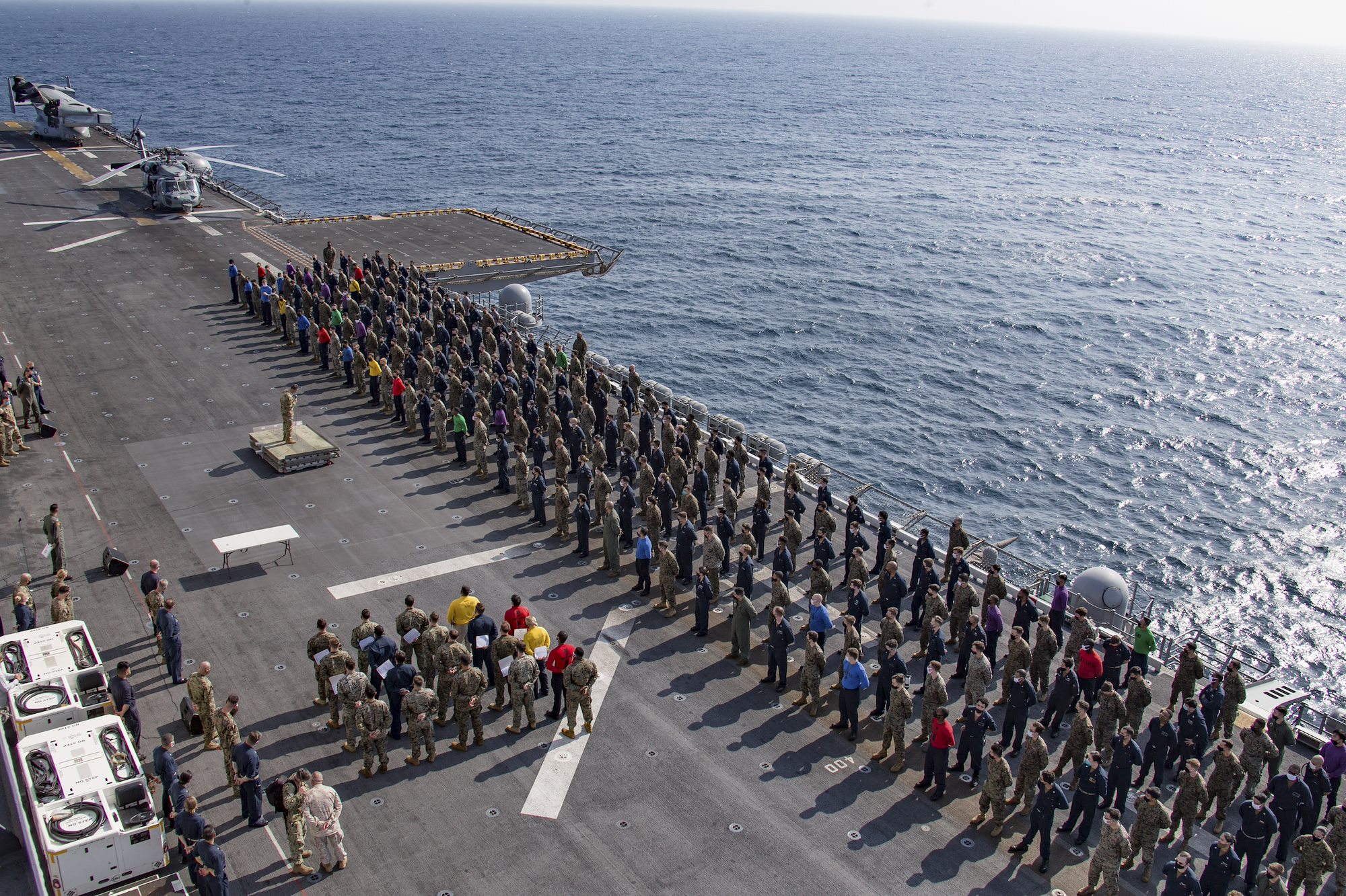 AFRICOM leadership visits USS Makin Island