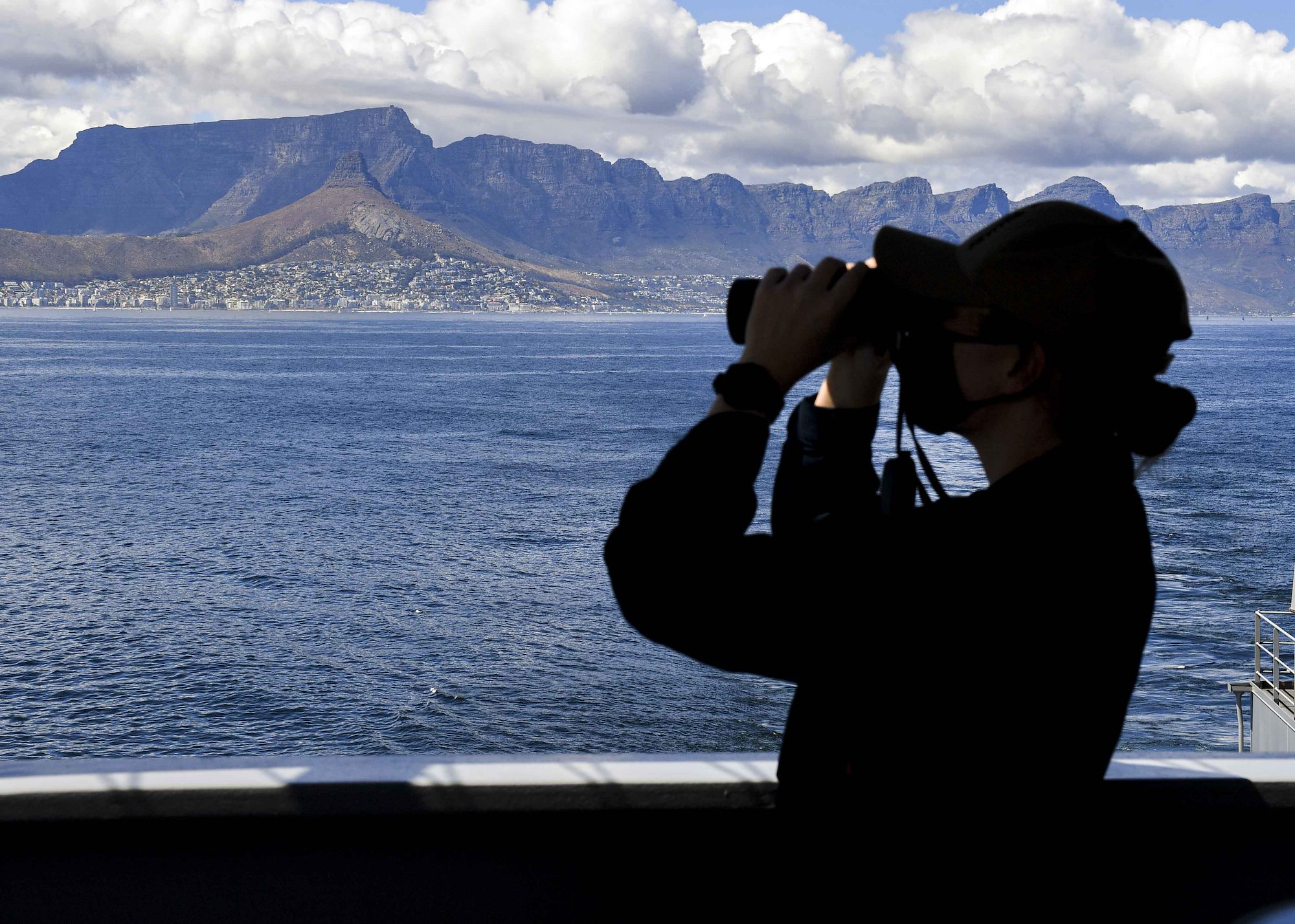 USS Hershel “Woody” Williams visits Cape Town to strengthen bilateral ties