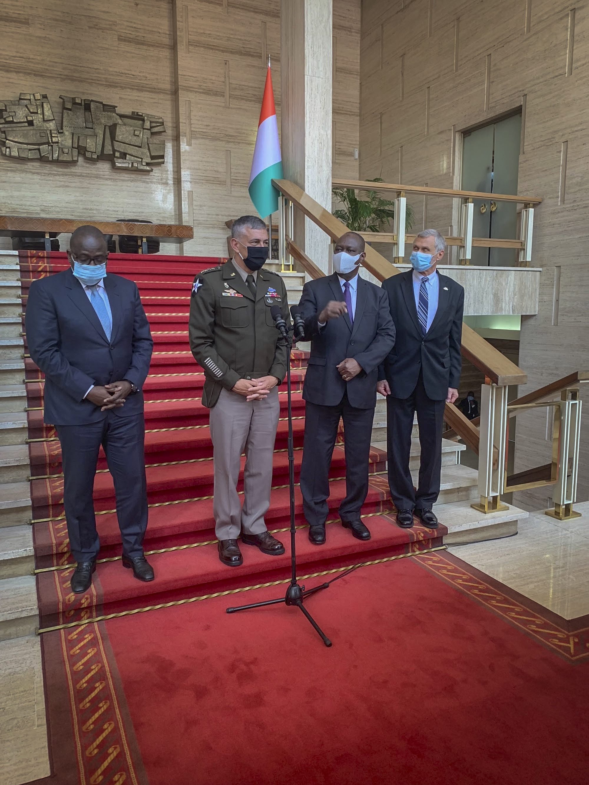 Gen. Townsend meets President, discusses economic growth and stability during first visit to Cote d’Ivoire