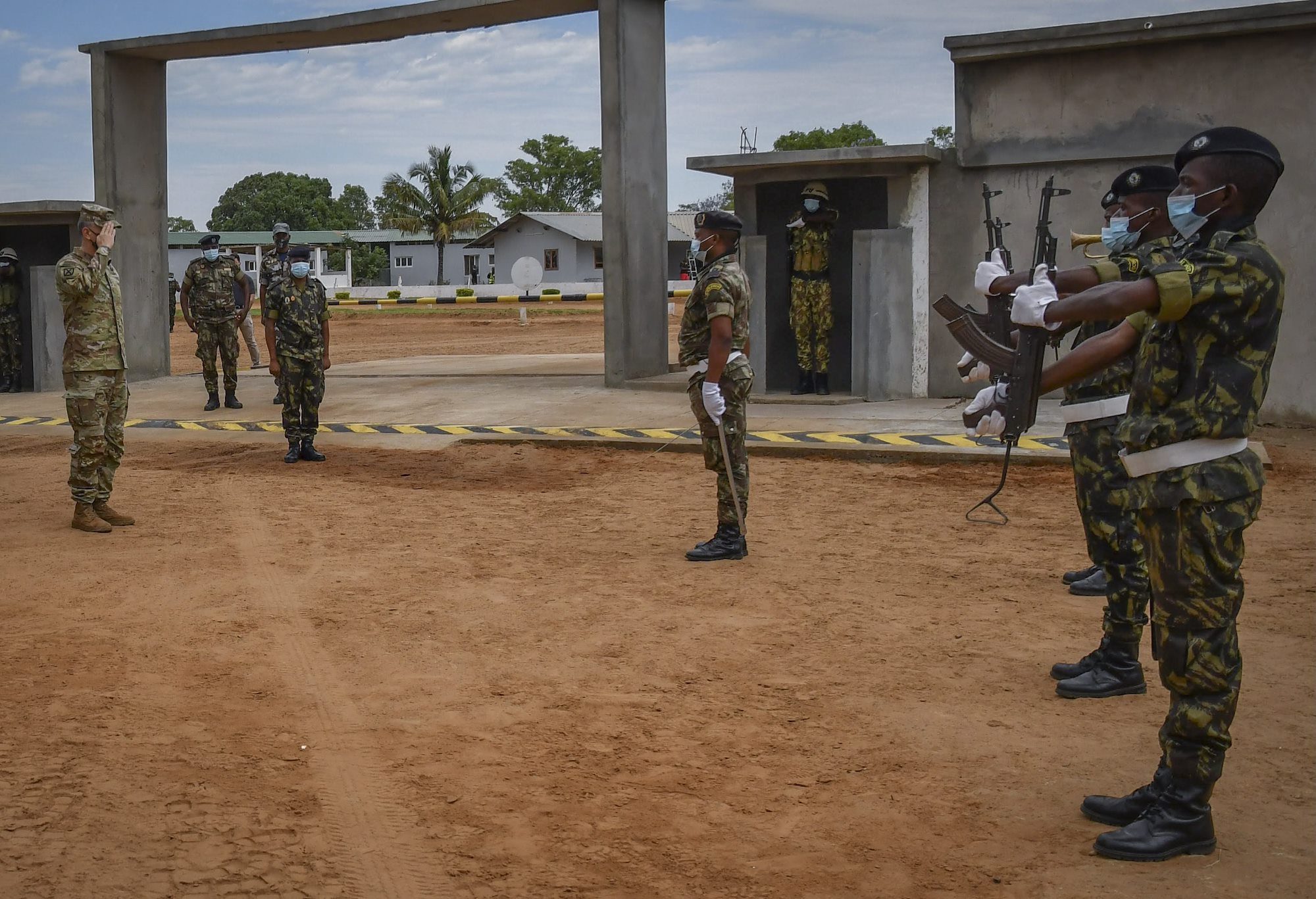 Gen. Townsend visits Mozambique, South Africa, Botswana to advance mutual security interests