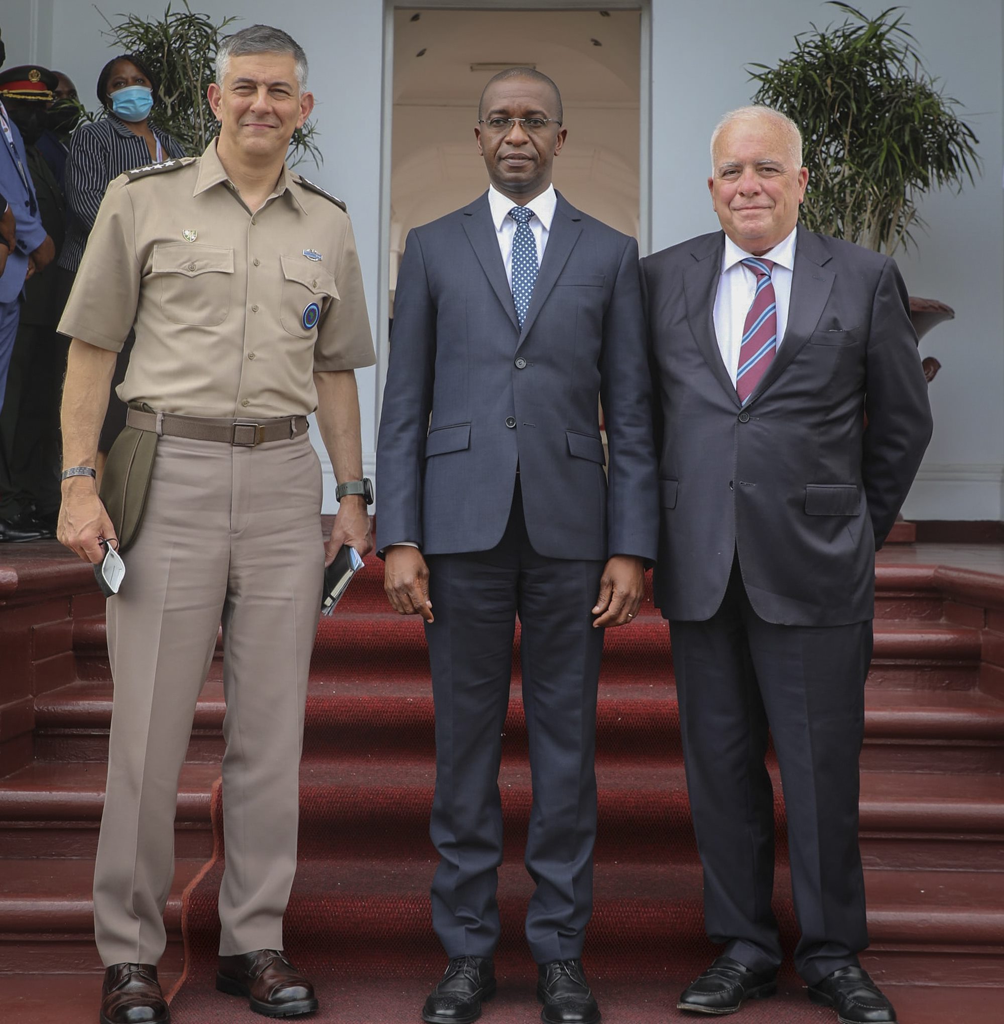 Gen. Townsend visits Mozambique, South Africa, Botswana to advance mutual security interests