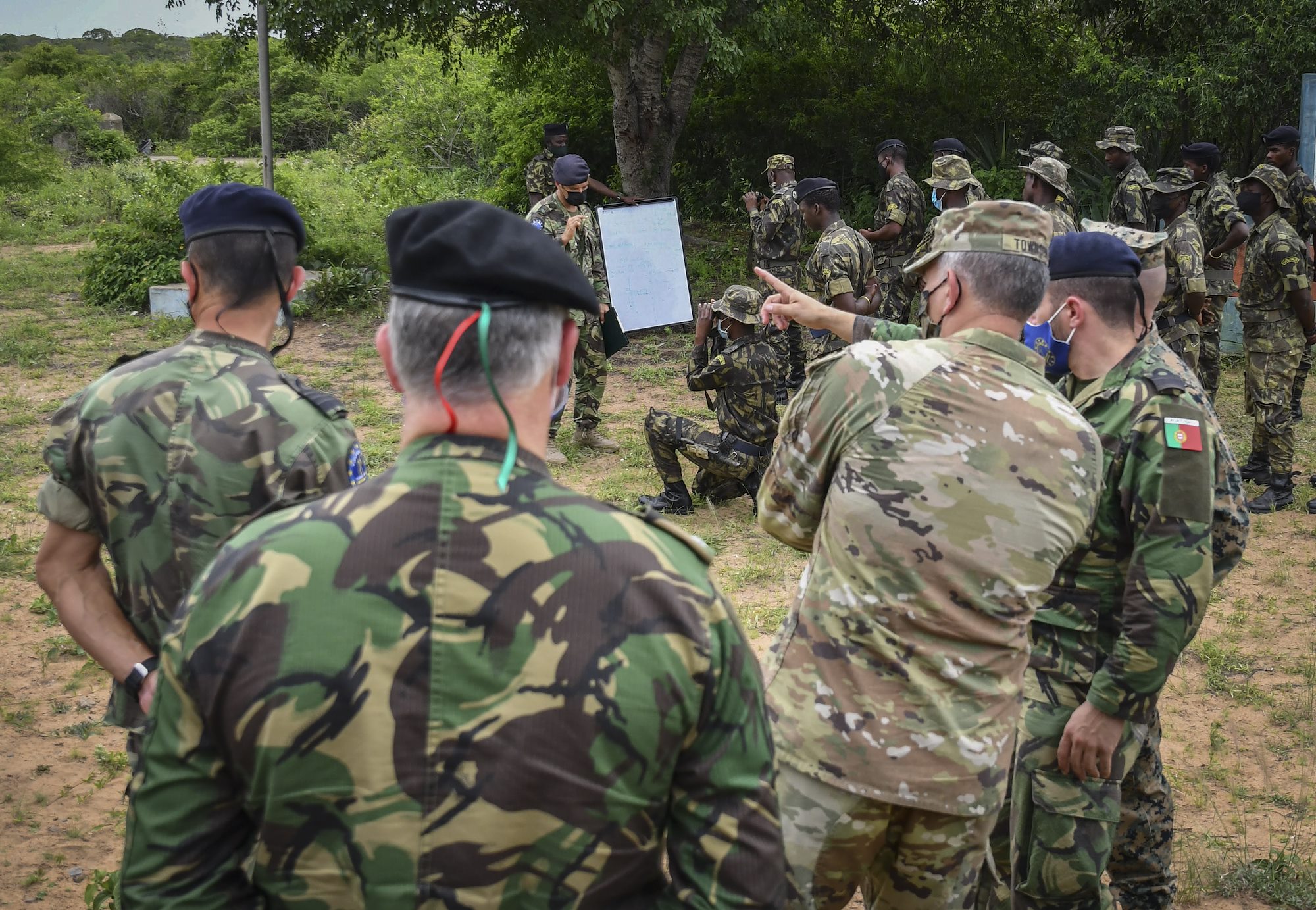 Gen. Townsend visits Mozambique, South Africa, Botswana to advance mutual security interests