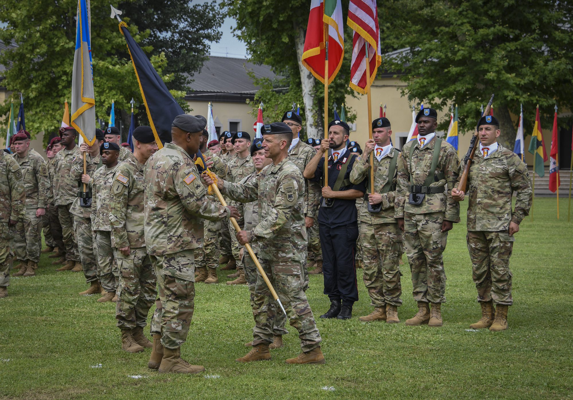 Southern European Task Force - Africa gets new commanding general
