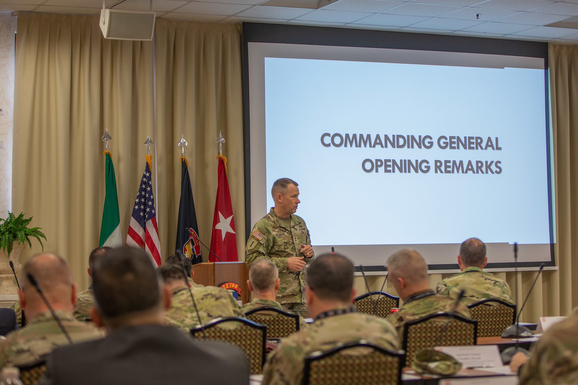SETAF-AF hosts Commander’s Forum