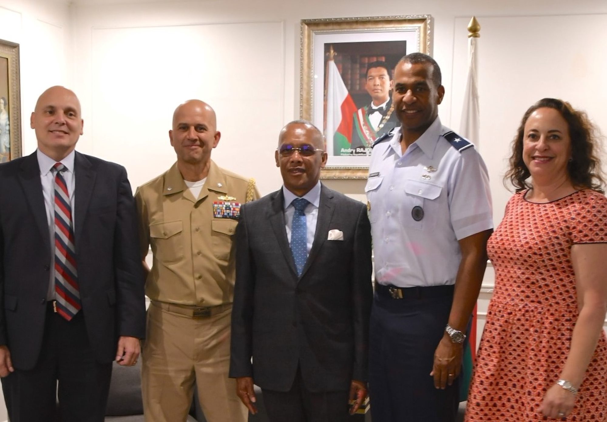 U.S., Malagasy leaders discuss maritime security, humanitarian aid