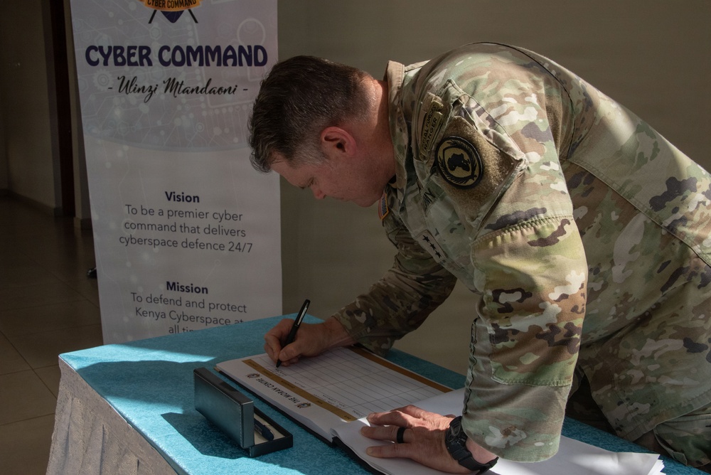 U.S. - Kenya relations continue in countering terrorism as AFRICOM Deputy Commander Visits KDF